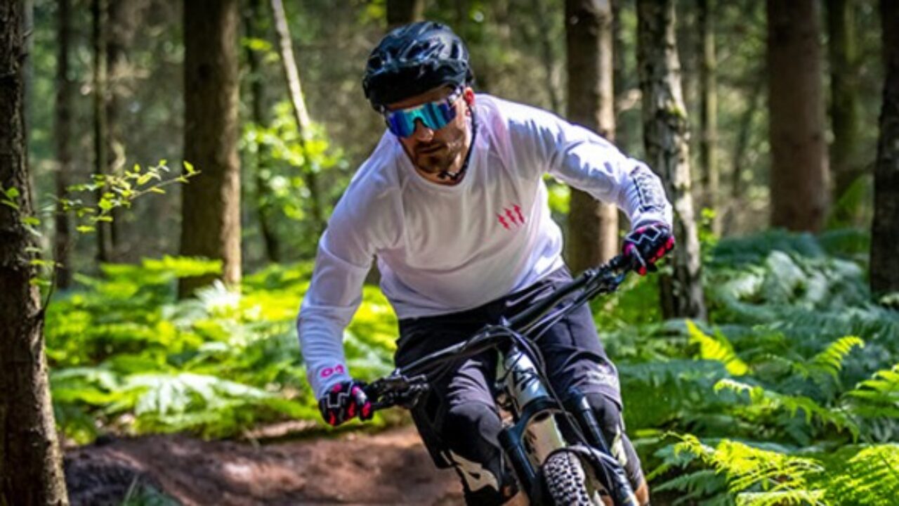 Muc-Off launches new MTB jersey - Gear - BikeBiz